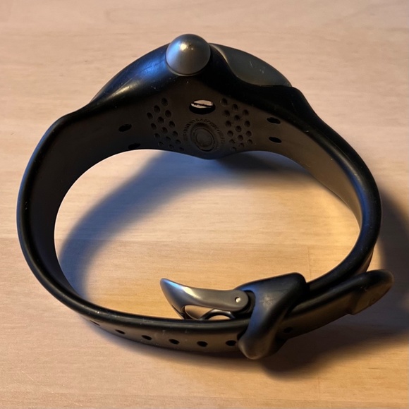 RARE - OAKLEY Watch - Bullet - Stainless/Yellow - Picture 4 of 5